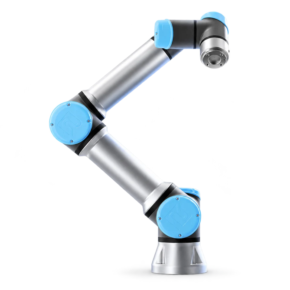 Studio portrait of Universal Robots UR7e-920